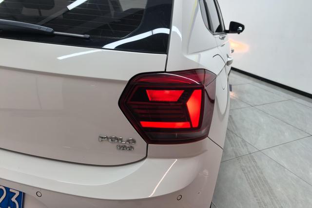 Volkswagen Polo id 3785435 из Китая 11