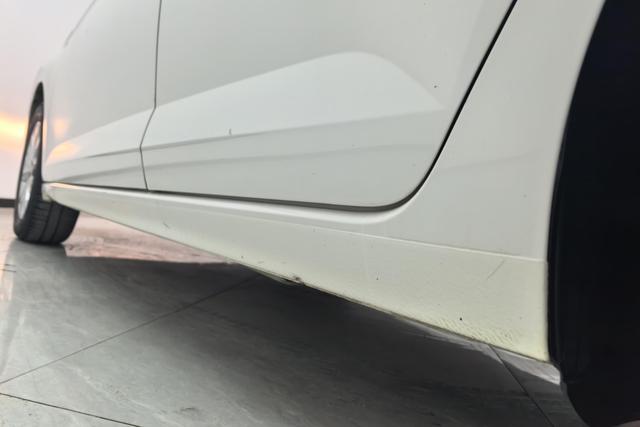 Volkswagen Polo id 3785435 из Китая 15