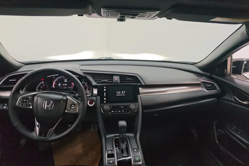 Honda Civic — фото 8