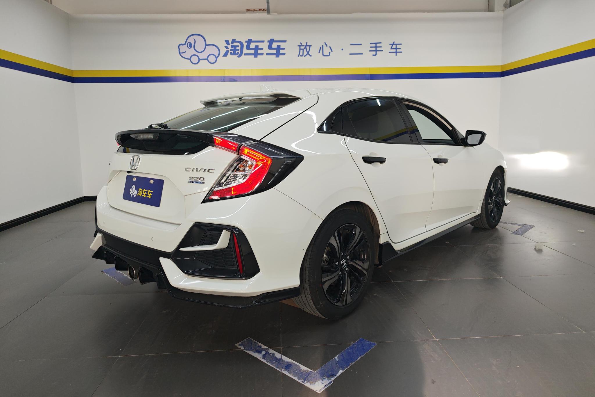 Honda Civic 2020 HATCHBACK 220TURBO CVT