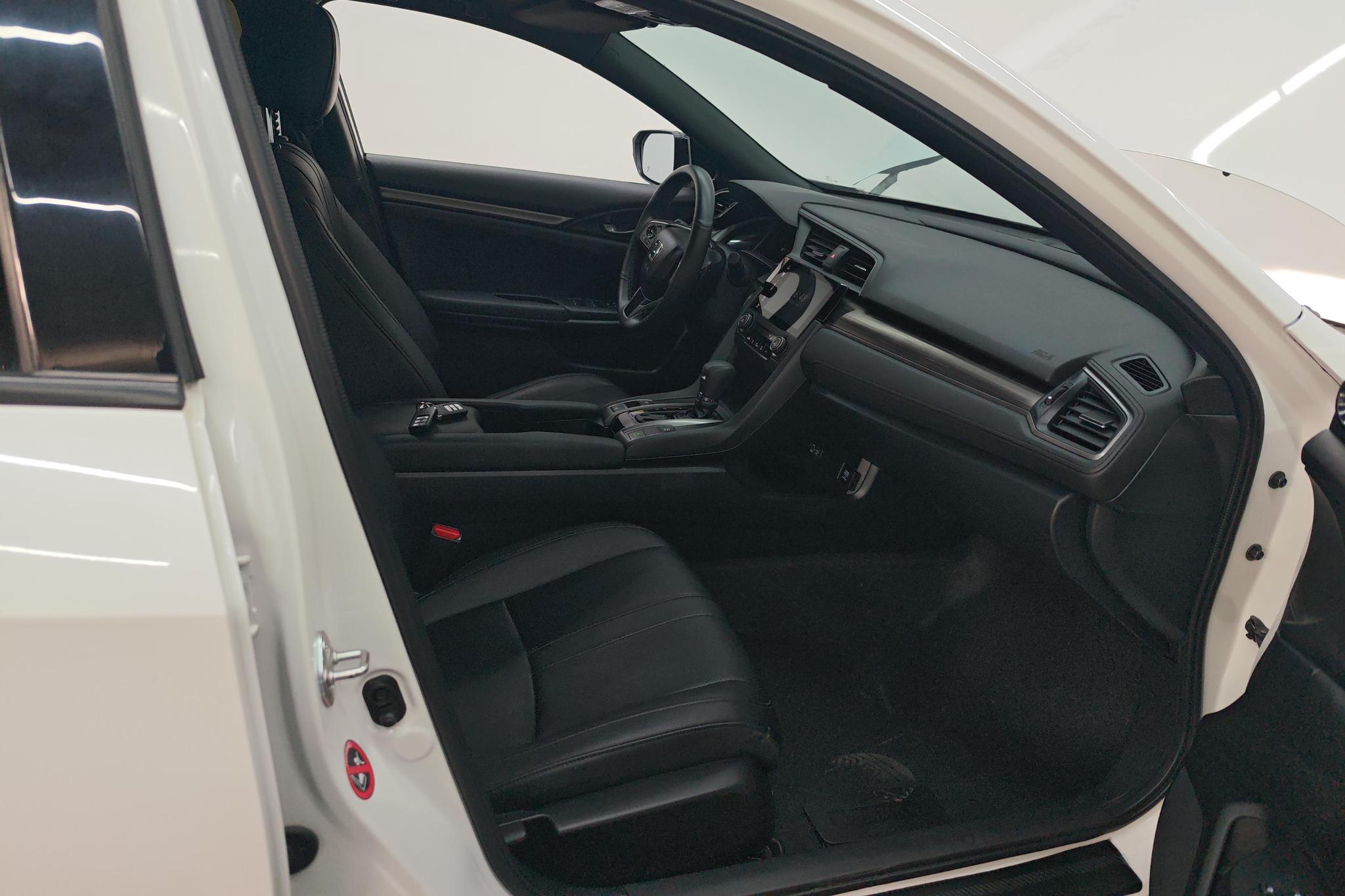 Honda Civic 2020 HATCHBACK 220TURBO CVT