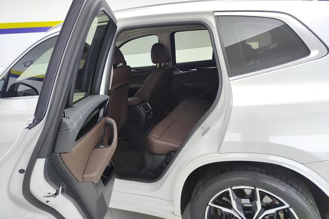 BMW X3 id 3857756 из Китая 8