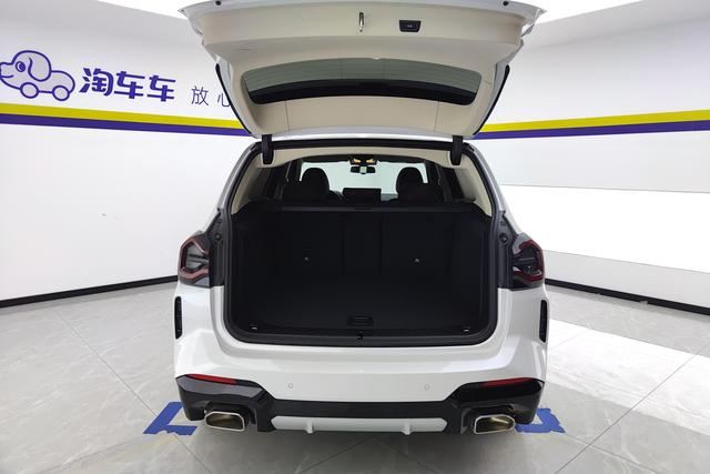 BMW X3 id 3857756 из Китая 16