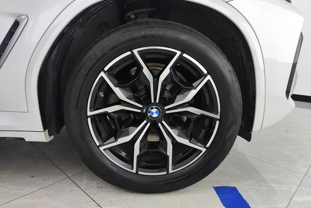 BMW X3 id 3857756 из Китая 17