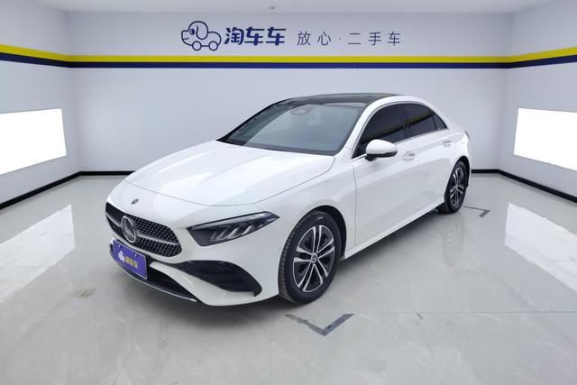 Mercedes Benz A-Class 2021 — фото 1