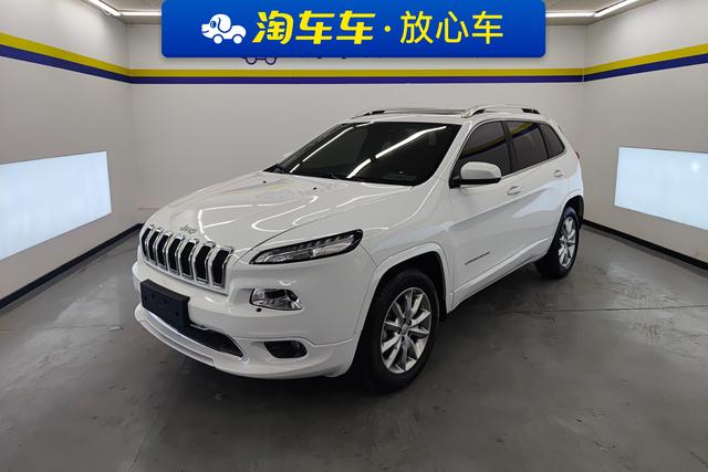 Jeep Free light 2017 — фото 1
