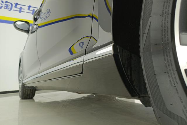 Volkswagen Magotan PHEV 2022 Черный из Китая, фото 4