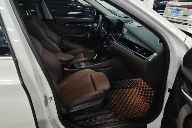 BMW X1 id 3791767 из Китая 11