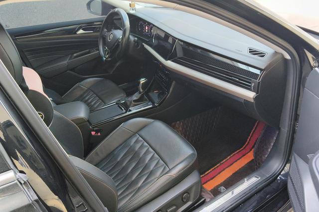 Volkswagen Passat 2021 Черный из Китая, фото 2