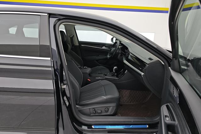 Volkswagen Passat id 3823374 из Китая 15