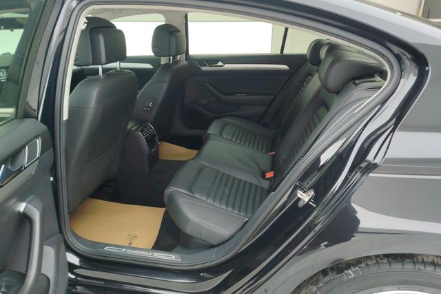 Volkswagen Magotan id 3823493 из Китая 12