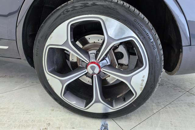 Denza X PHEV 2021 Темно-серый из Китая, фото 6