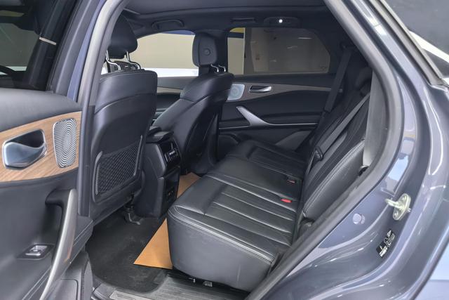 Denza X PHEV id 3785856 из Китая 11