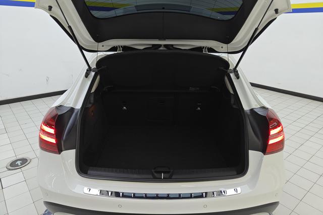 Mercedes Benz GLA 2018 — фото 17