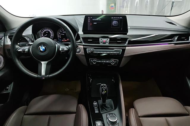BMW X2 2023 — фото 11
