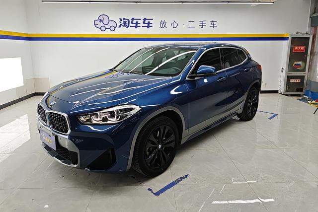BMW X2 2023 — фото 1