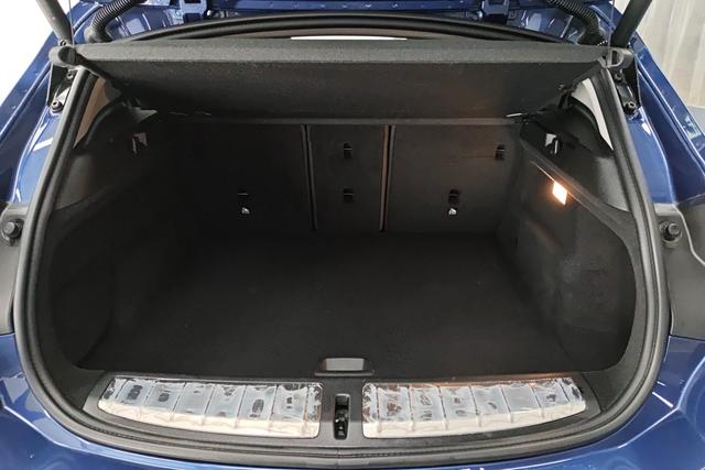 BMW X2 2023 — фото 17