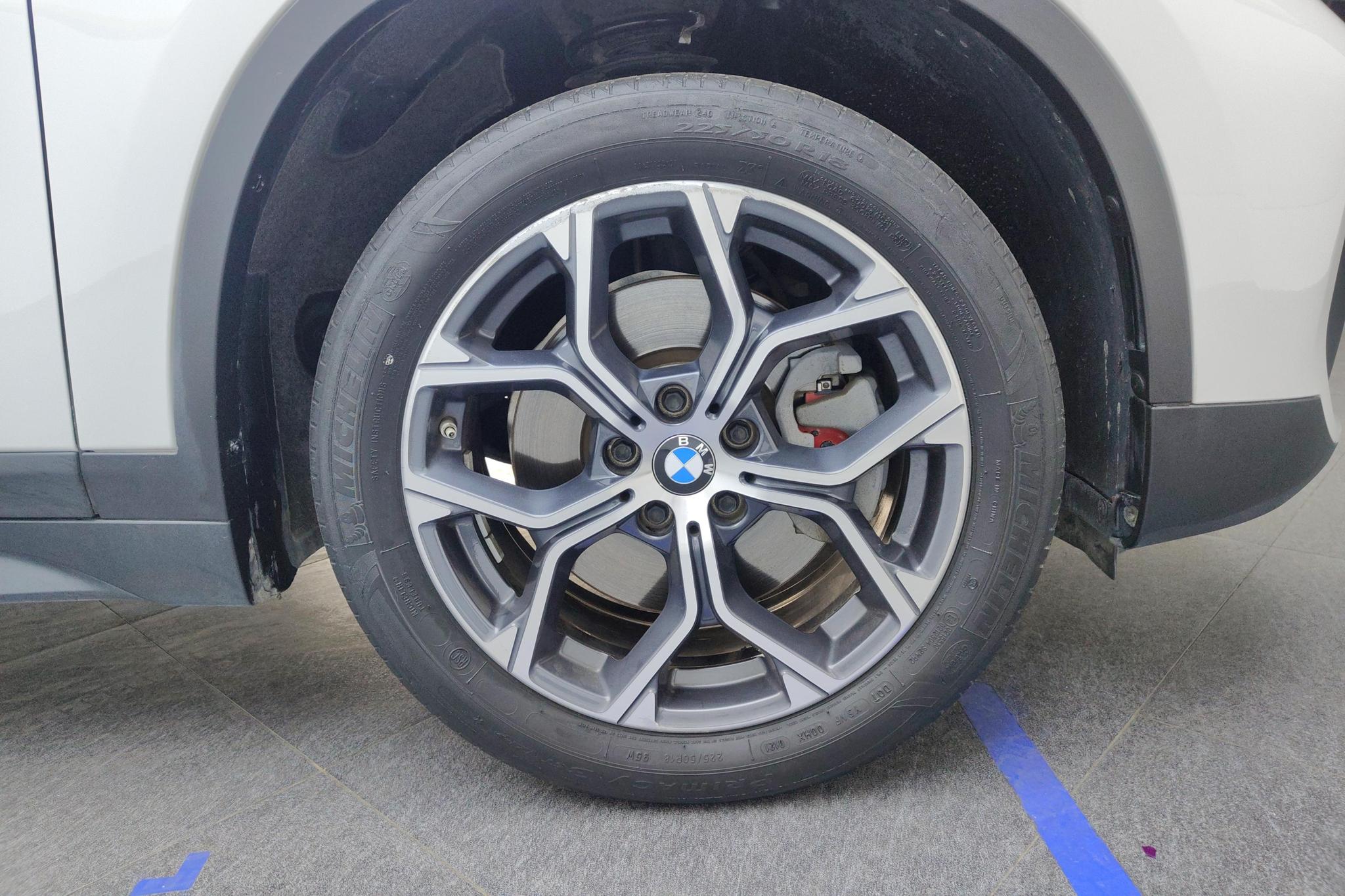 BMW X1 2021 sDrive25Li Lead
