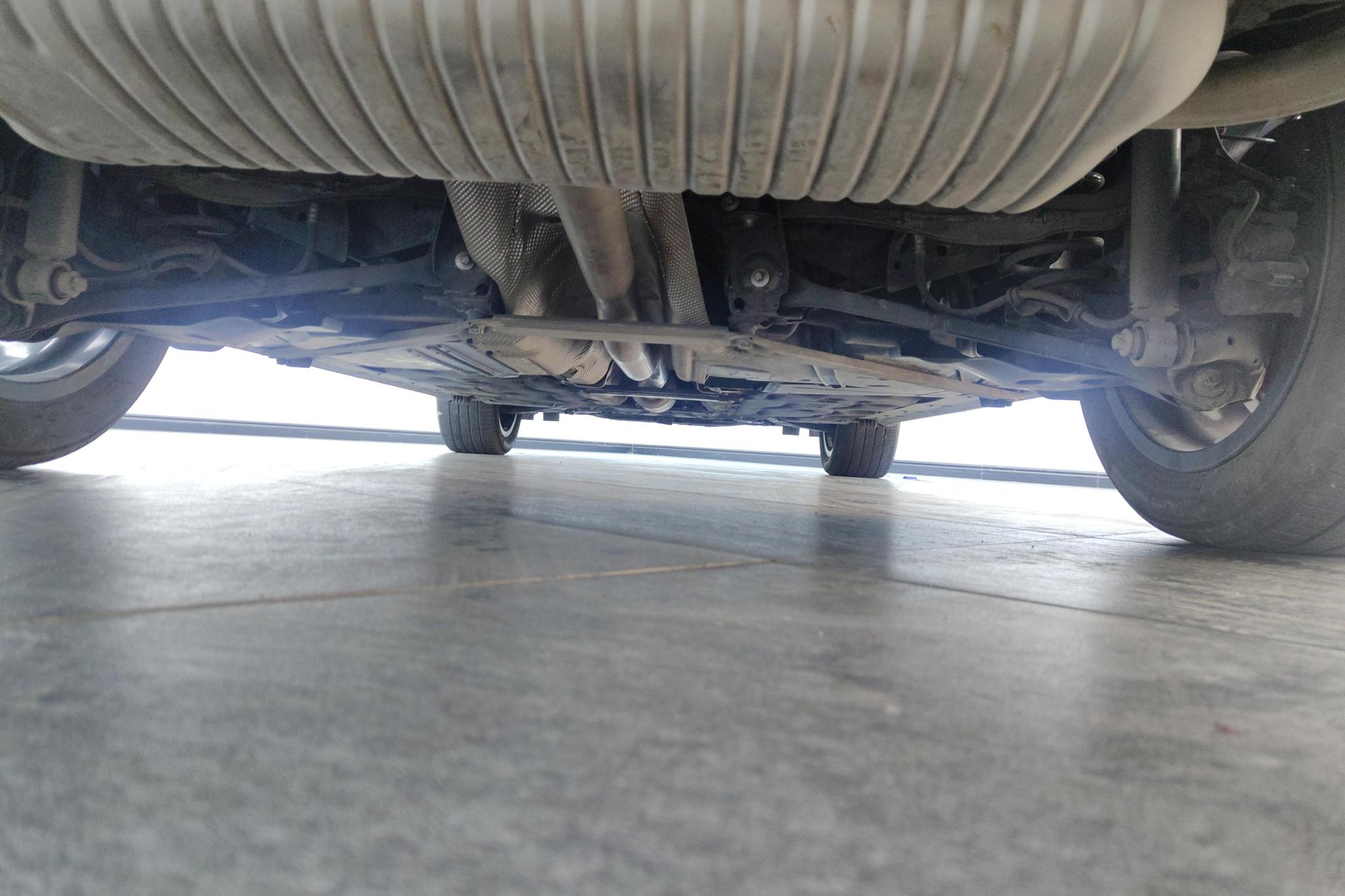 BMW X1 2021 sDrive25Li Lead
