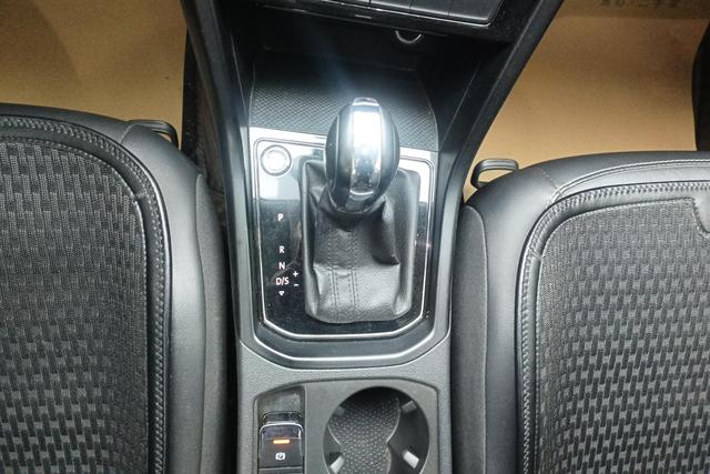 Volkswagen Touran L 2019 Черный из Китая, фото 3