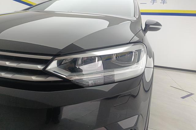 Volkswagen Touran L id 3775332 из Китая 8