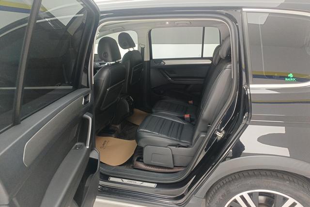 Volkswagen Touran L id 3775332 из Китая 9