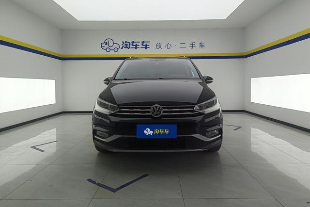 Volkswagen Touran 2018 — фото 2