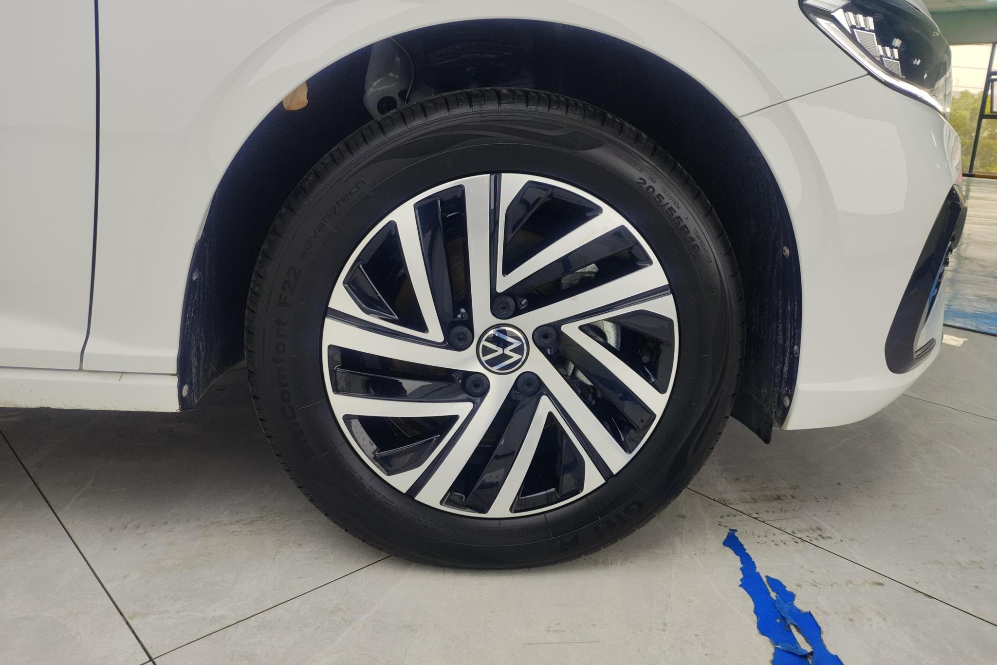 Volkswagen Lavida 2024 300TSI DSG Lead