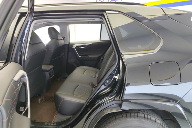 Toyota RAV4 2024 2.0 L CVT 2 WD PLUS — фото 16