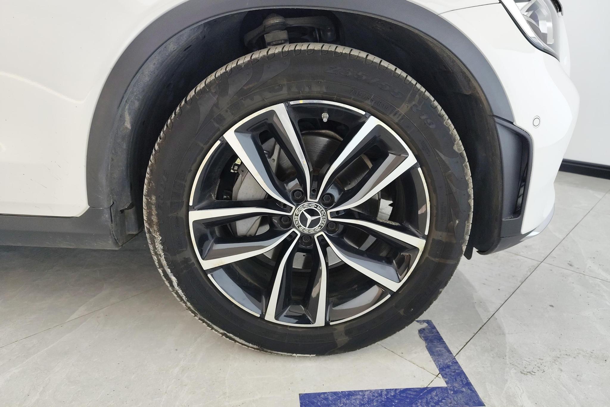 Mercedes-Benz GLC 2022 GLC 260 L 4MATIC Luxury