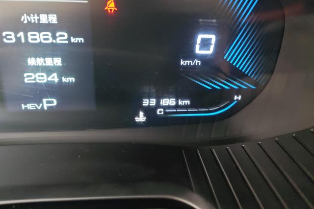 Wuling Asta 2022 2.0 L DHT — фото 9
