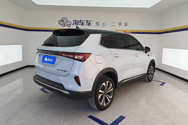 Wuling Asta 2022 2.0 L DHT — фото 3