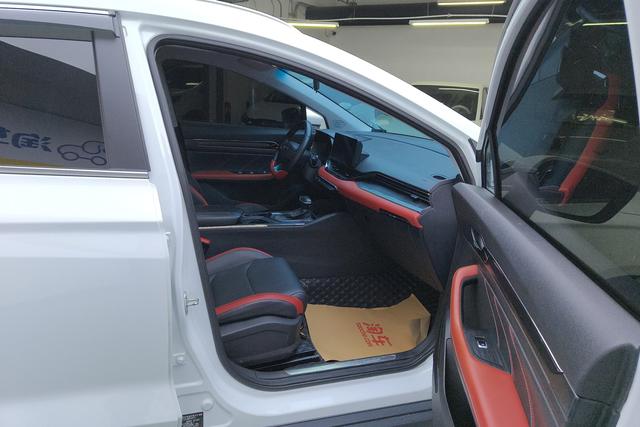 Geely Automobile Emgrand S id 3783279 из Китая 12