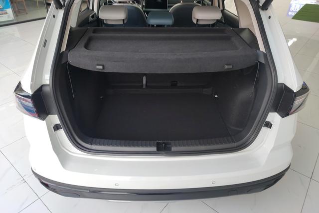 Volkswagen Tharu 2024 300 TSI 2 WD — фото 17