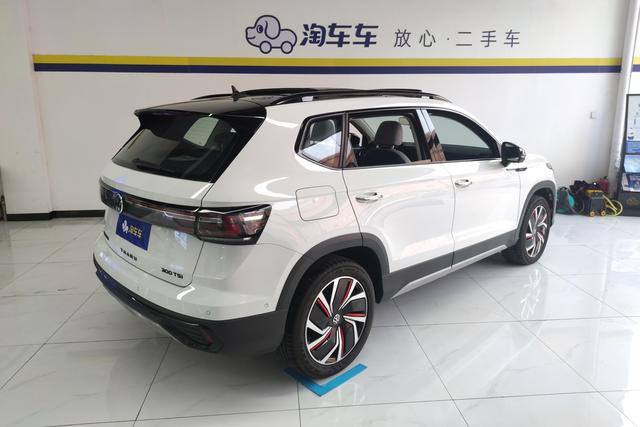 Volkswagen Tharu 2024 300 TSI 2 WD — фото 3