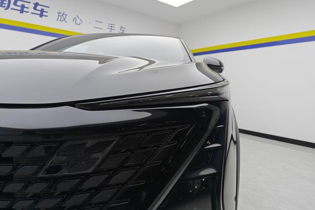 Chang'an UNI-T 2022 Черный из Китая