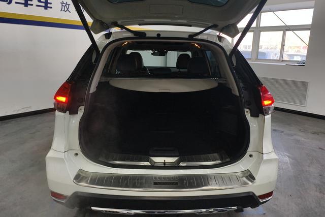 Nissan X-Trail 2020 2.0 L CVT 2 WD — фото 17