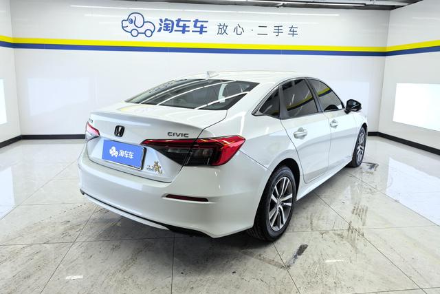 Honda Civic id 3781233 из Китая 7