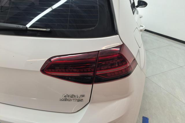 Volkswagen Golf id 3804726 из Китая 16