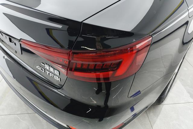 Audi A4L 2019 40 TFSI VI — фото 12