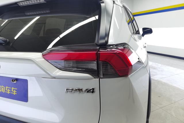 Toyota RAV4 Rongfang 2021 Белый из Китая, фото 5