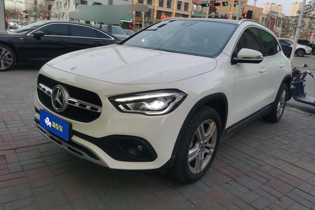 Mercedes-Benz GLA 2023