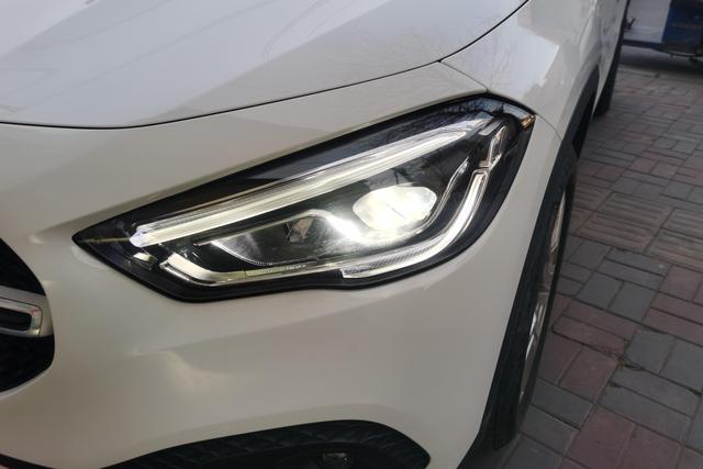 Mercedes-Benz GLA 2023