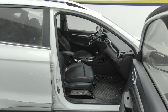 MG MG ZS id 3823616 из Китая 9