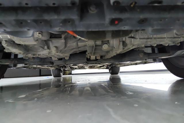 GAC Trumpchi Shadow Leopard 2023 Темно-серый из Китая, фото 3