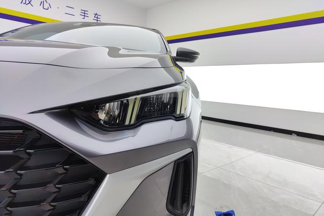 Trumpchi Empow 2023 2.0 L DHT Hybrid — фото 5