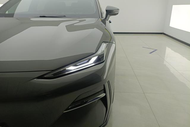 Geely Galaxy E8 2024 — фото 9