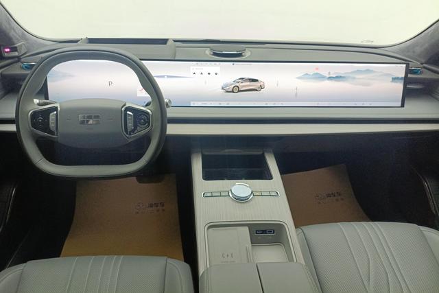 Geely Galaxy E8 2024 — фото 12