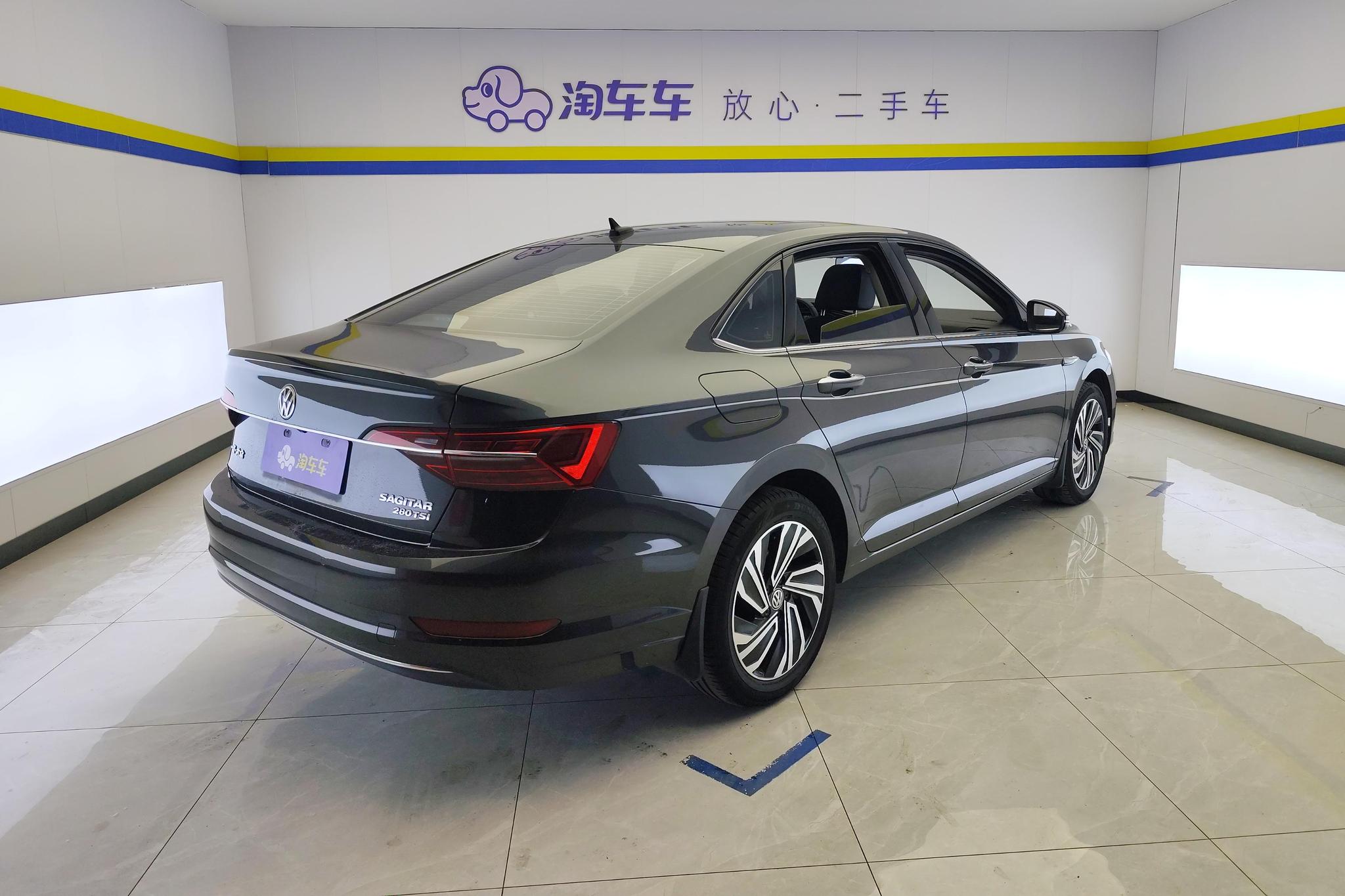 Volkswagen Sagitar 2021 280TSI DSG