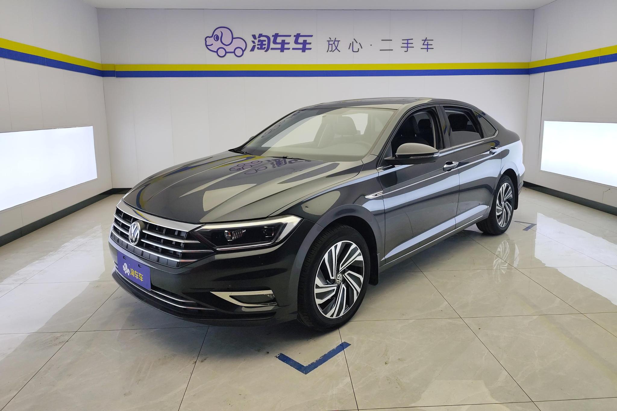 Volkswagen Sagitar